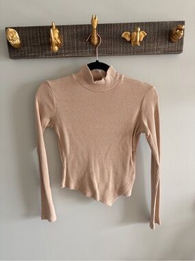 Paper Crane Ribbed Turtleneck Long-Sleeve Sweater in Beige Blush